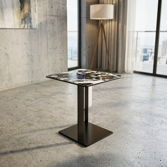 CORNER TABLE