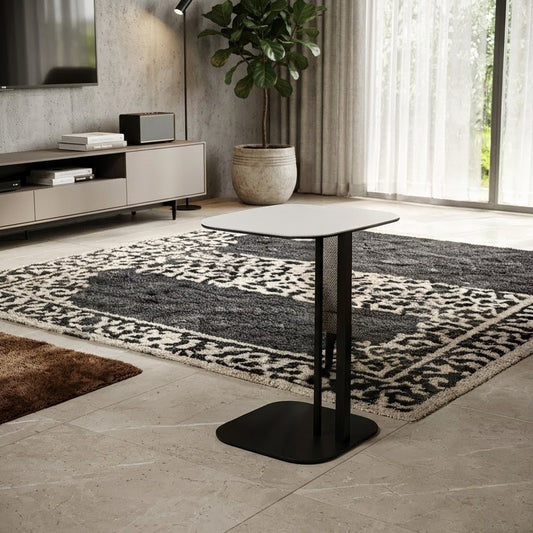 CORNER TABLE