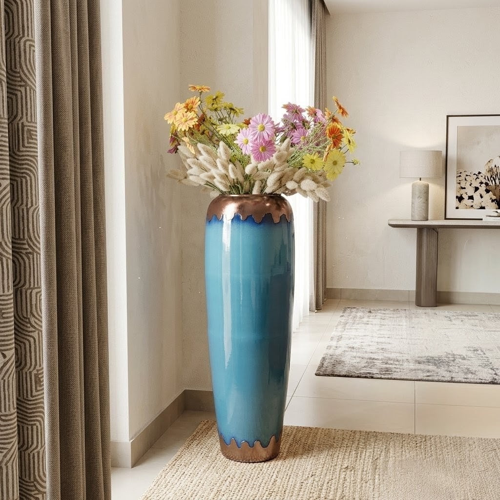 CERAMIC VASE